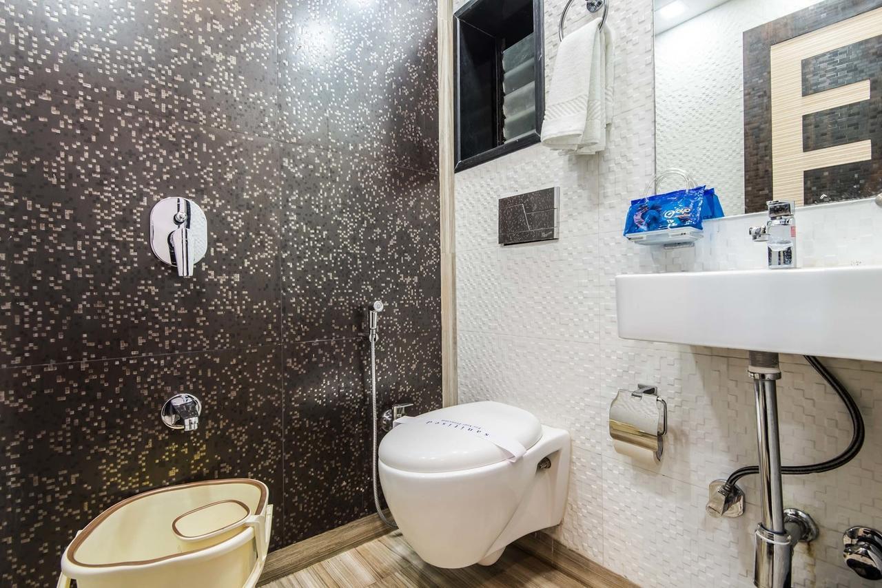 Hotel Modern Bombay Extérieur photo